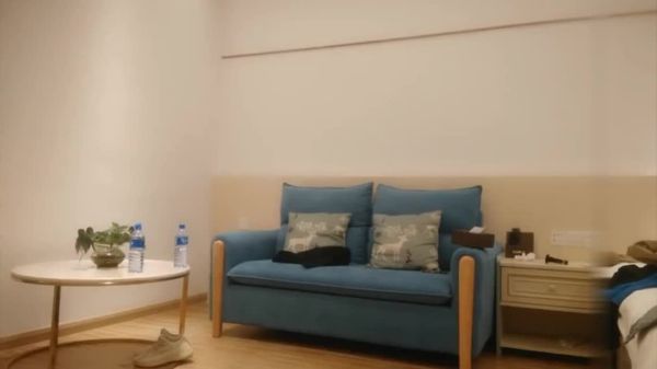 老哥约了个高颜值混血美女强力输出 麻友国产自拍推荐