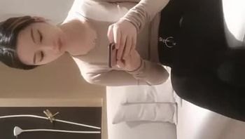 刚下海的良家兼职女神雀儿满天飞22温柔娴淑腼腆害羞高颜值3500一炮干别人的女神真值超清1080p修复版中文