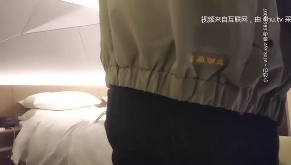 文轩今晚约了个颜值不错白色外套花臂妹子啪啪,口交舔弄上位骑坐后人大力抽插猛操