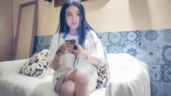 华北丶赵总近期最佳蓝色头发外围妹子