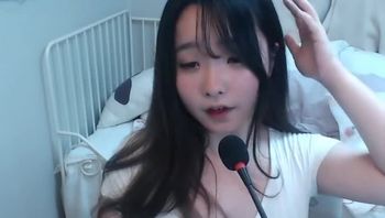 和班花做爱