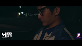 麻豆传媒映画叮叮映画 DD-003 初识人间烟火-柯晓