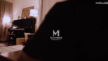 MAN0002 初恋的那件小事