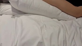 放不开的小淫娃戴着面具和我激情[12P]