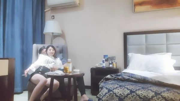 探花系列 挣钱娶媳妇儿 啪啪第二场 20220428