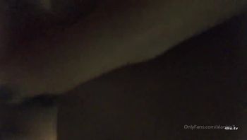 偷看