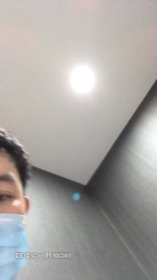 小班委!00后小情侣激情一夜