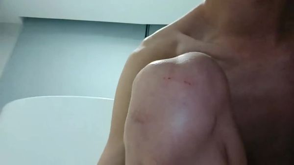 瘦子探花梦幻馆 泡良佳作,美容院漂亮小少妇,想在浴缸来一发未遂,沙发上再爆操,劲爆佳作