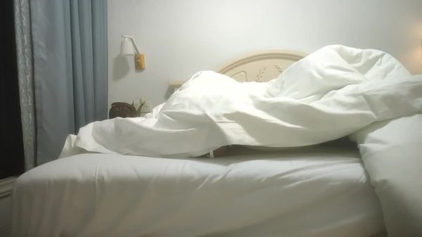 只想做一名合格的舔狗 泡良佳作,喝醉了好办事,第二炮开始,哼哼唧唧间达到高潮,满足这个骚货了!