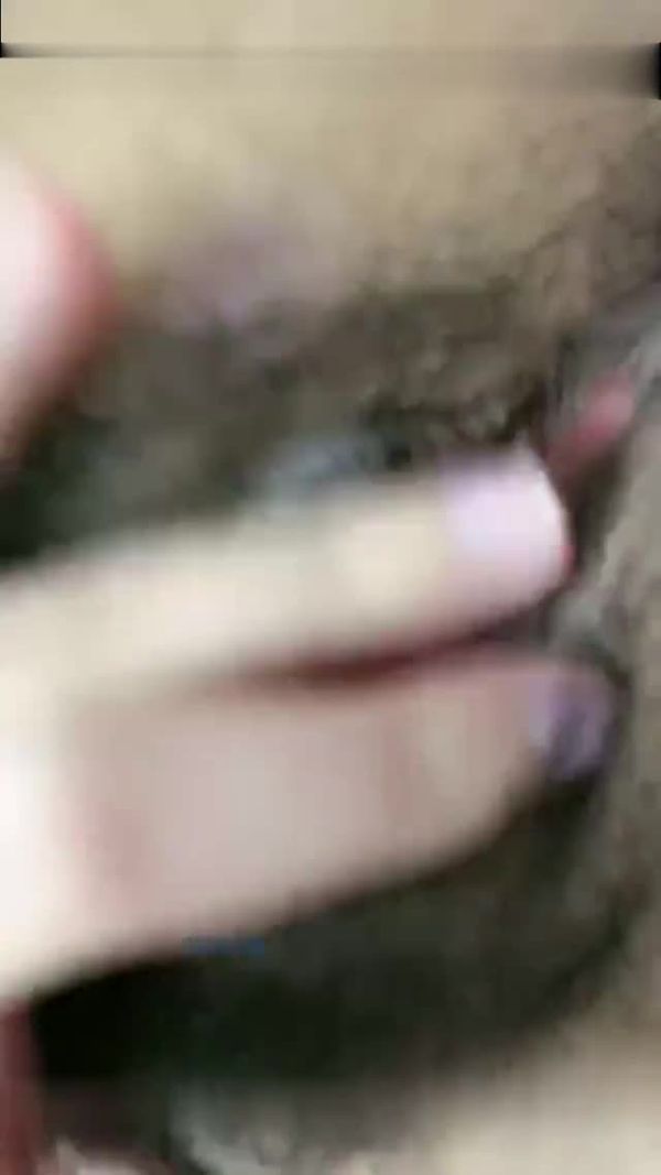 气质网红脸妹子露脸卖力口交舌尖舔逼刺激阴蒂豆豆特写掰穴无套啪啪
