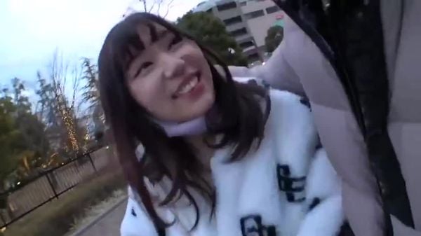 ~最強色情女~F罩杯柔胸甜品店女員工,租她做女朋友!