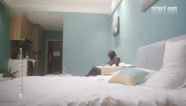 m【阿城】新人约操苗条小姐姐,老汉推车观音坐莲,姿势繁多体力强悍,激情四射不可错过