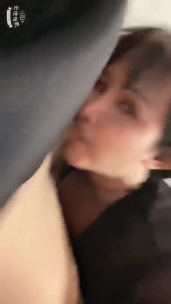 人妖闺蜜真会玩伺候的舒舒服服