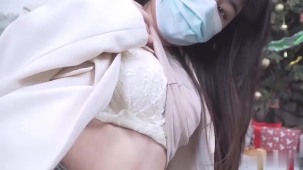 忘带钥匙的姐姐,我穿丝袜好看吗