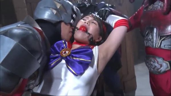 spsa 14 高挑美少女水手芙蕾雅~打倒修炼地狱~富井美穗 富井美帆