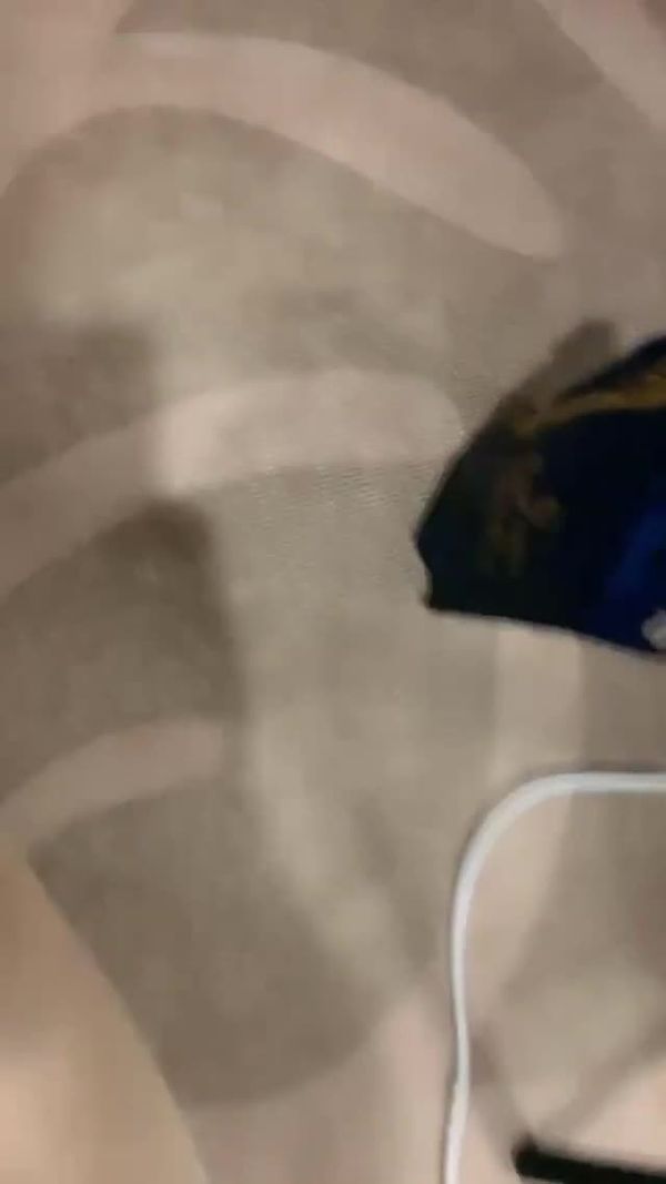 港岛妹妹 自拍 (无套狂干高颜值短发骚货04年新疆美女) 20230406 215715