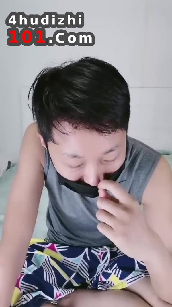 情景剧约了个良家啪啪,e拨开内裤舌吻摸逼调情,69姿势口交舔逼,上位骑乘扭动小腰套弄