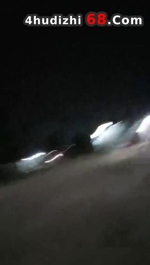 云南边境300选妃,挑p了个颜值不错身材优秀的性感妹妹,双腿掰开猛力进攻到满身汗!