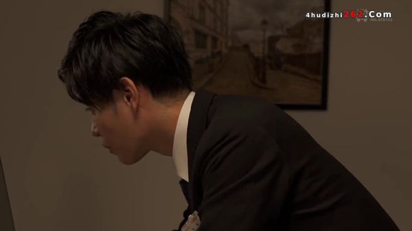 嫉妬の爪痕~平井栞奈