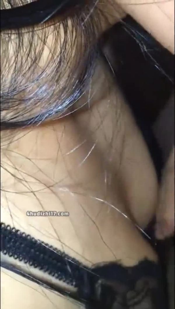 勾搭风情万种的情趣用品店熟女老板娘a