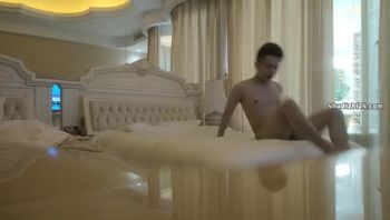 婚礼上认识的伴娘 刚认识以为很青涩 日后很淫荡[16P]