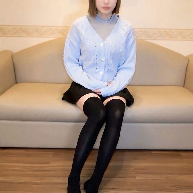 【无】S级色白美肌の素人美女に初めてのアナルトレーニング!そのあと初めての颜射!最后に中出しSEXと今回も豪华な内容になっていま
