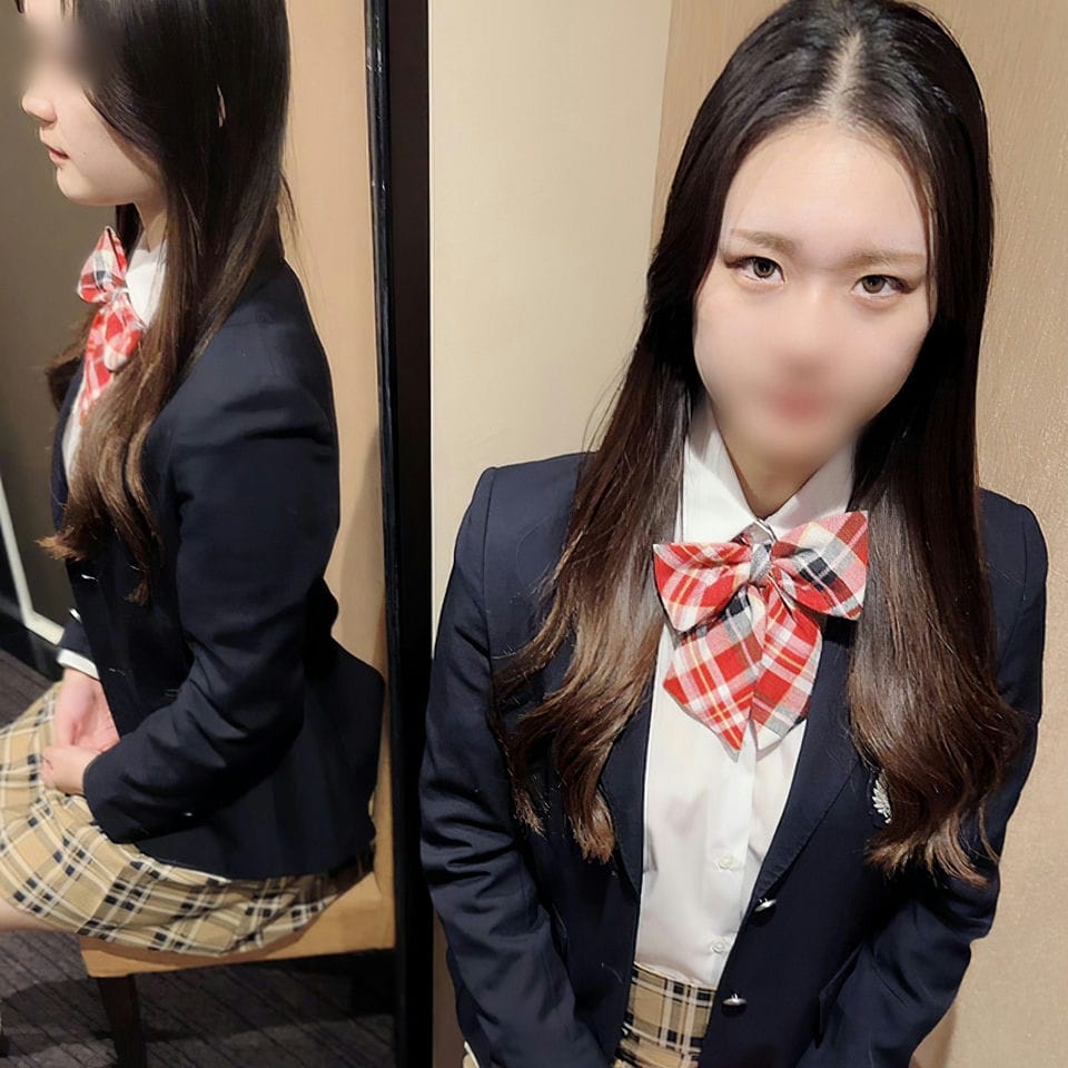 【无】モデル事务所に所属のかえでちゃんにを着させ、缚ってみた。ミニスカートが似合う美脚にルーズソックス中出しで留学资金GET