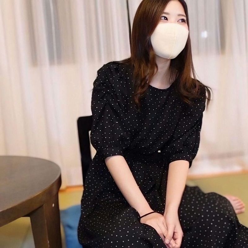 『完全顔出し』一人暮らしで今も寂しい寂しい!帰らない!帰るの??←との事だから寂しさ埋める為にもう一度中出し!家庭教師してる寂