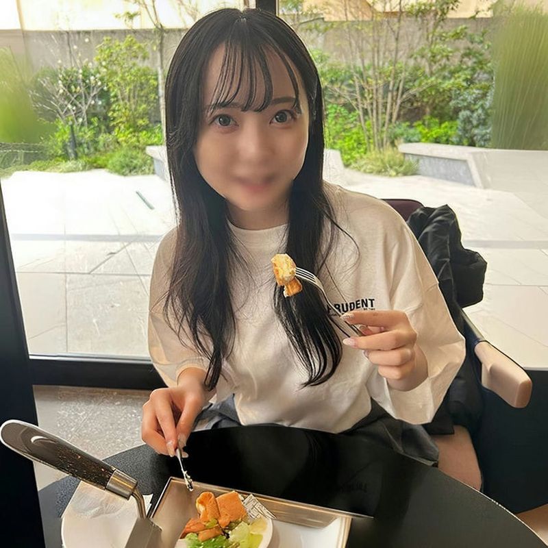 【#120】経験少なめのアイドル顔に一目惚れしてホテルIN!そのあとイチャラブセックスで「気持ちい 」って言いながら恥ずか