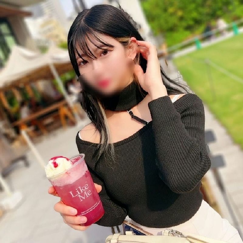 【初・無修正】壇ミツ並の色気を持つ20歳色白スレンダーモデル。透明感溢れる桃色乳首で勃起不可避!引き締まった身体の虜になり拒