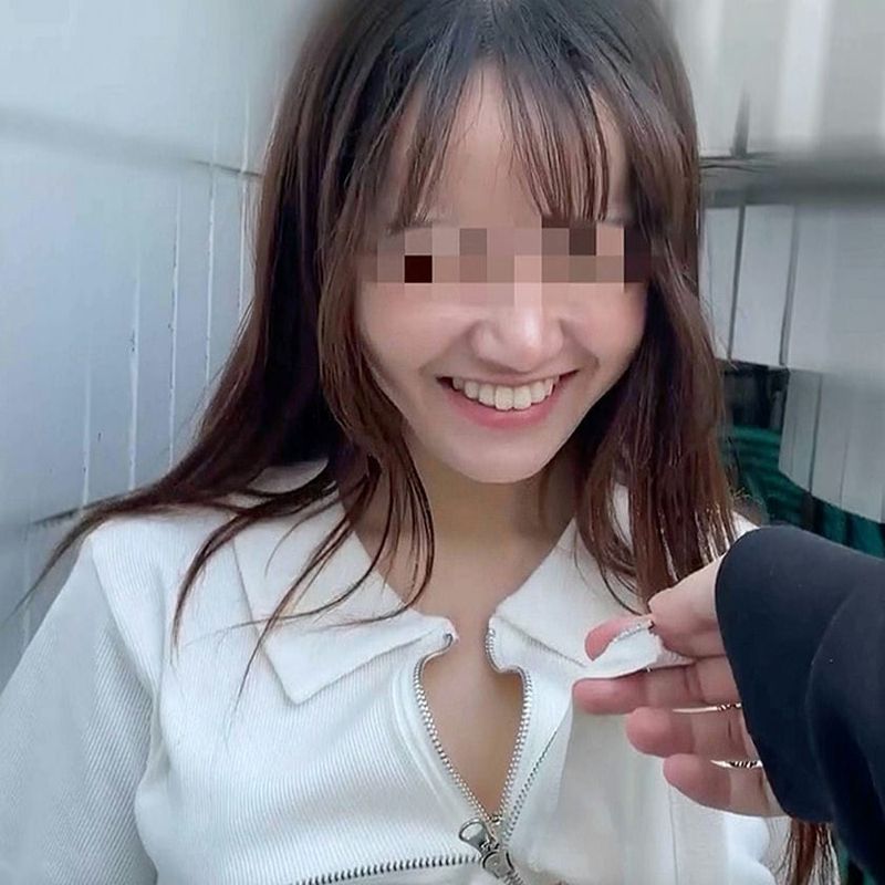 【無修正】ガチ現 役グラビアア イドル兼アパレル店員とファンには内緒でハメ撮り密会!清楚系のあの子がどエロい声で喘ぐもんだか