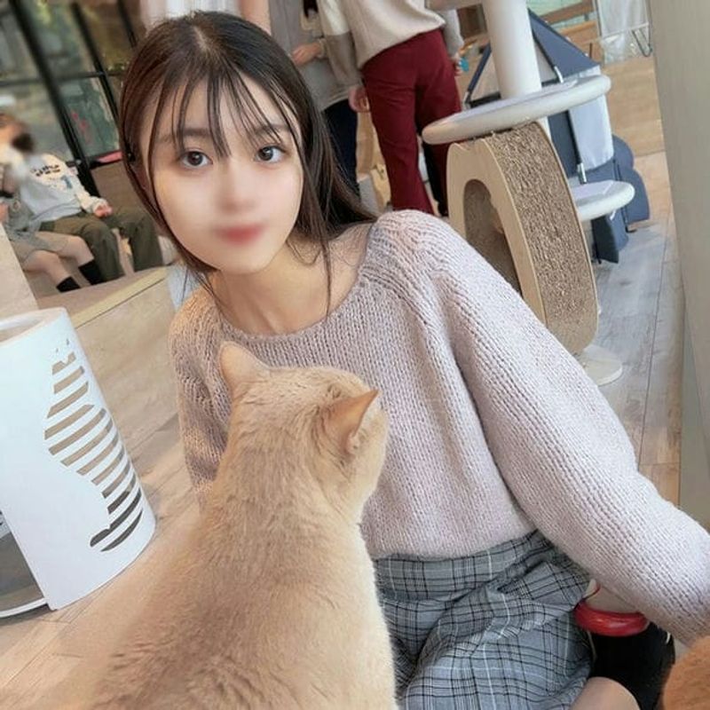 初撮影・顔出し!黒髪ロングで清楚な専門生に猥褻な行為を働くと可愛いお顔がみるみる高揚し体液が内もも濡らすまでに・絶対誰にも