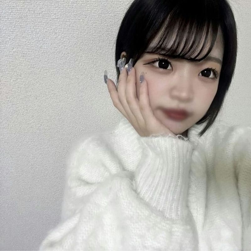 天真爛漫で小柄なEカップ『Hで気持ちよくなるのに大事なのは硬さと太さです』と語るフェラ好きに中出し!