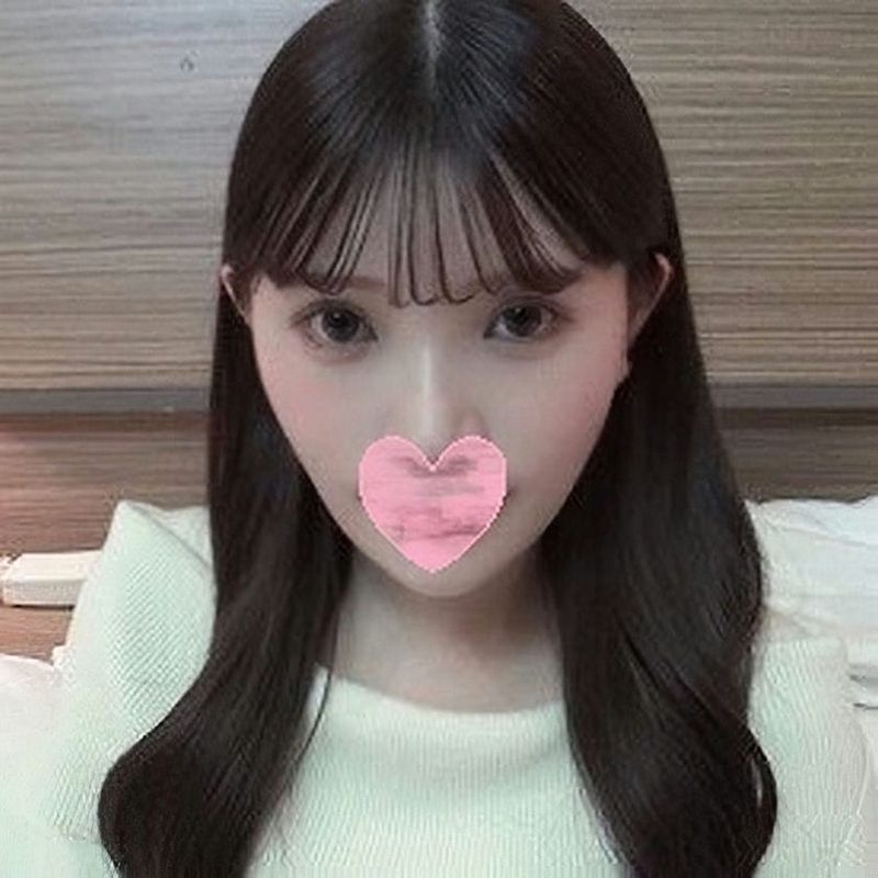 スタイル抜群で才色兼备の清楚な美人妻。ふっくらパイパン极上名器。旦那様を思っているのか…终始おしとやかですが他人棒をナマで受け入