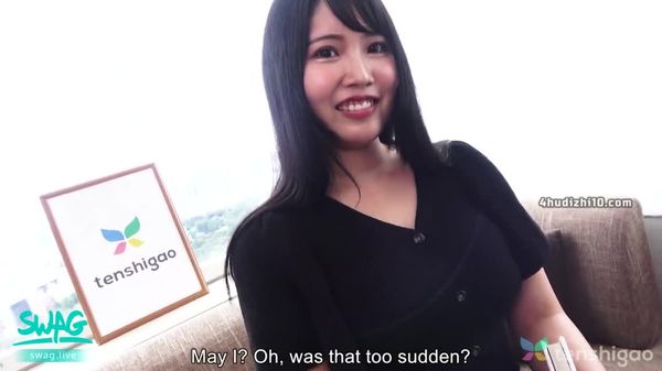 tenshigao 高大可爱的日本女士与大胸部AinaNanjyo