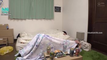 肥臀露出[12P]