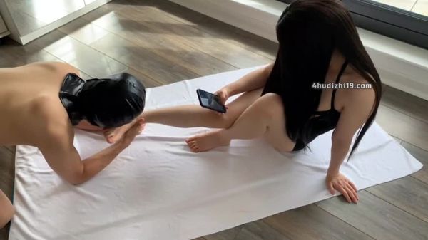 超恋足癖 满足女王的征服欲