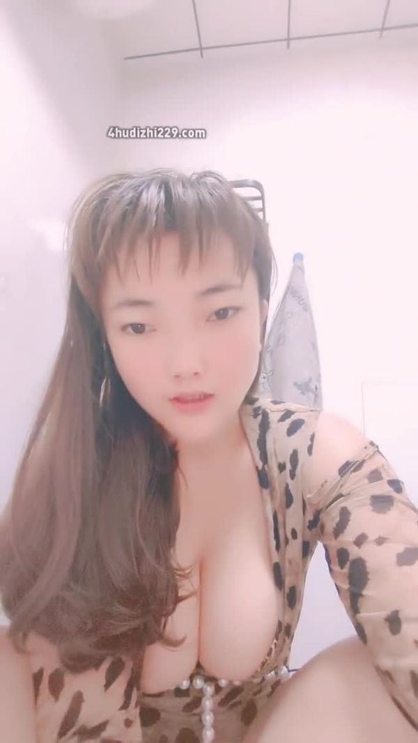 【直播探花】妹妹滴泪 20240423