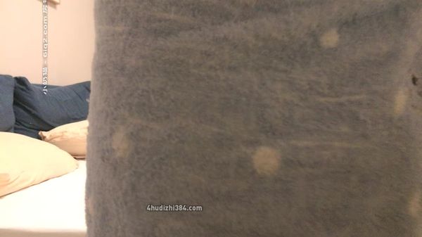 甜美可爱舔鸡巴的样子好迷人啪啪23