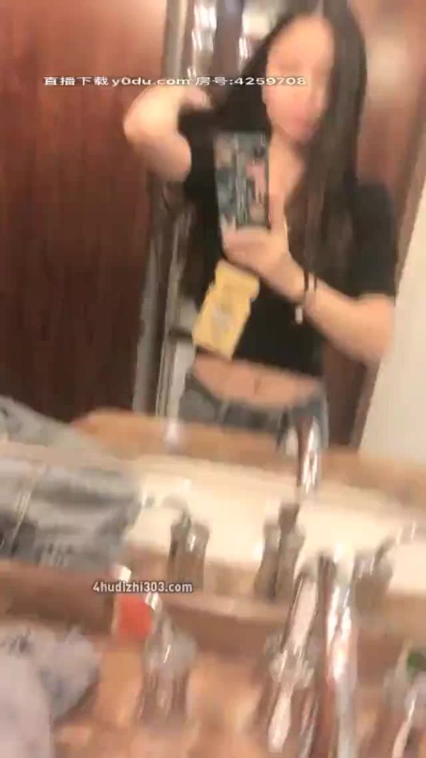 污萌少女高顏值腰細大美乳萌妹小尺度誘惑