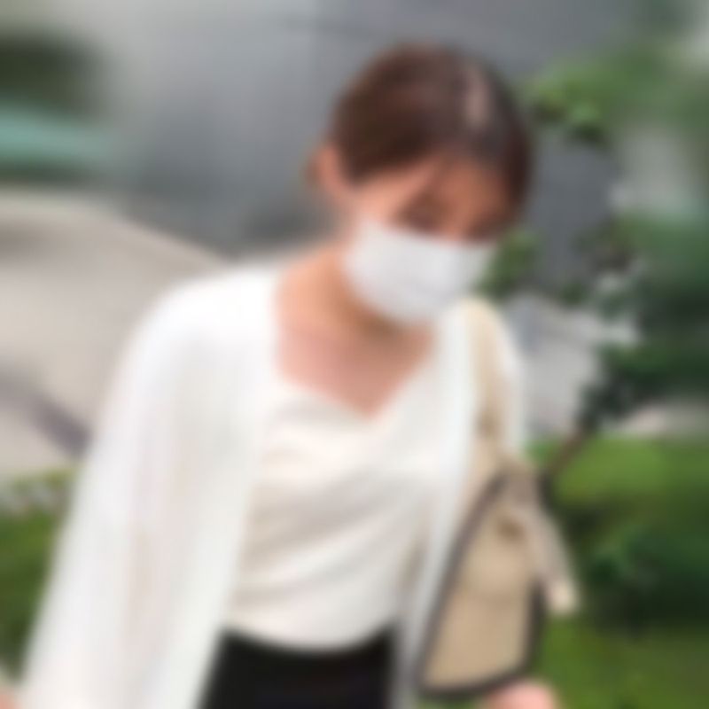 FC2 PPV 4578327 ぶっちぎり透明感!溢れ出す精液・王道美女の痴态
