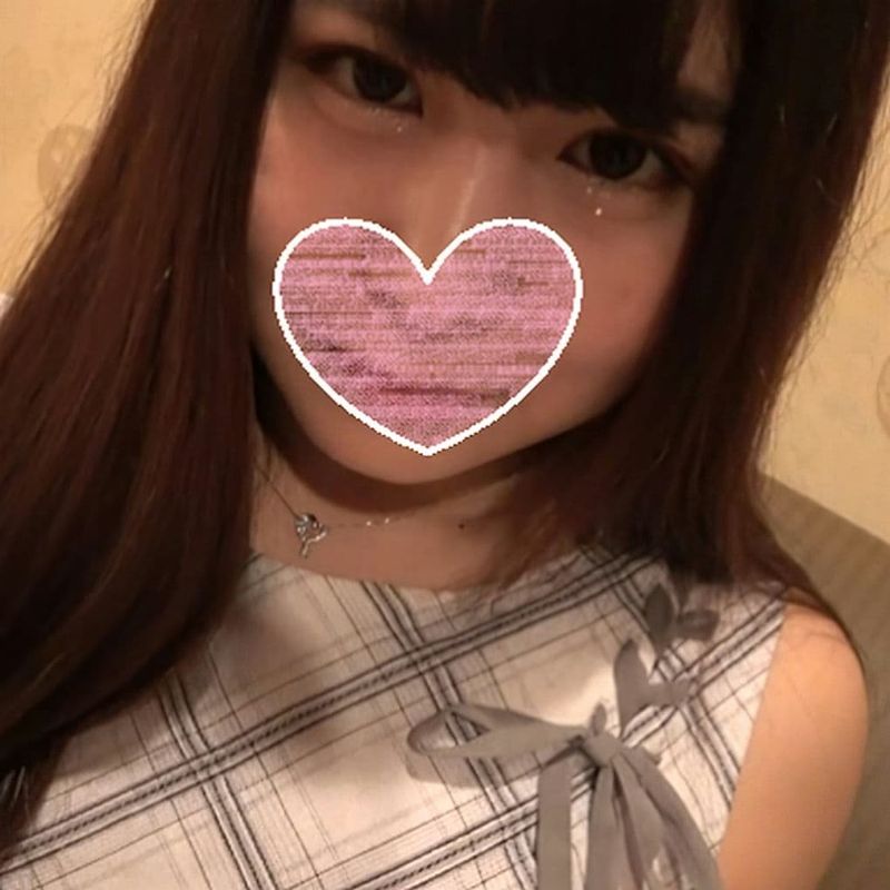 FC2 PPV 4558056 【無・個撮】童顔×巨乳×パイパン最強の組み合わせ!ムチムチ18歳美女初ハメ撮り【特典で高画質】
