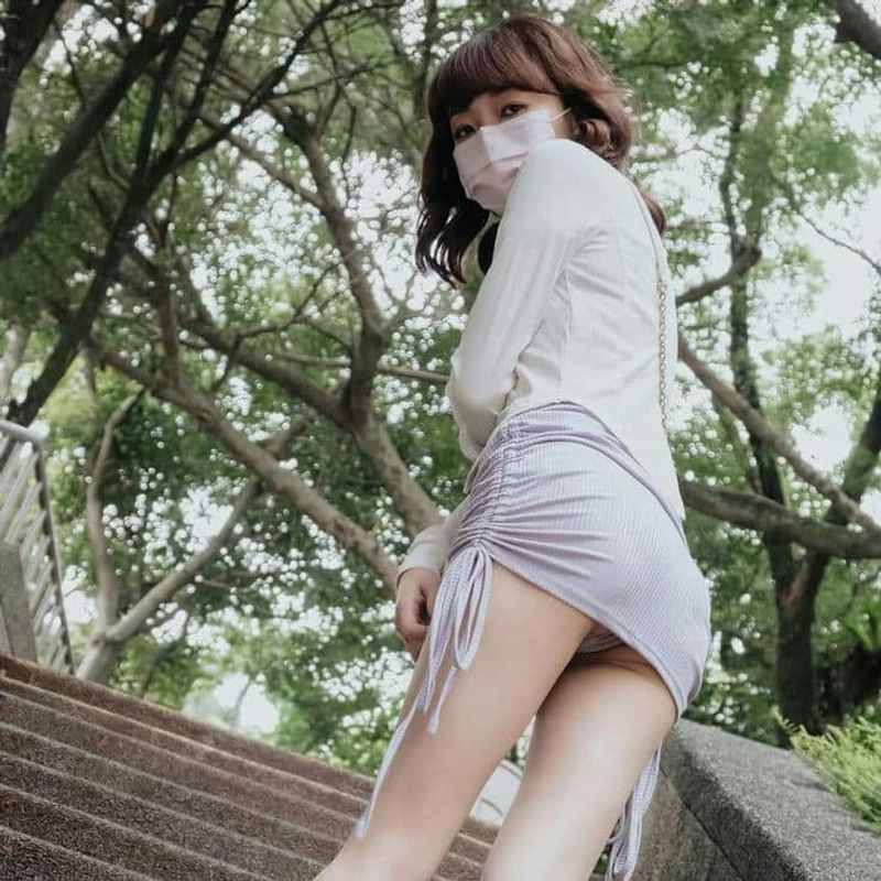 FC2 PPV 4558138 セックスでガンギマリ!人妻潮吹きナース!旦那に電話しながらイキまくり。