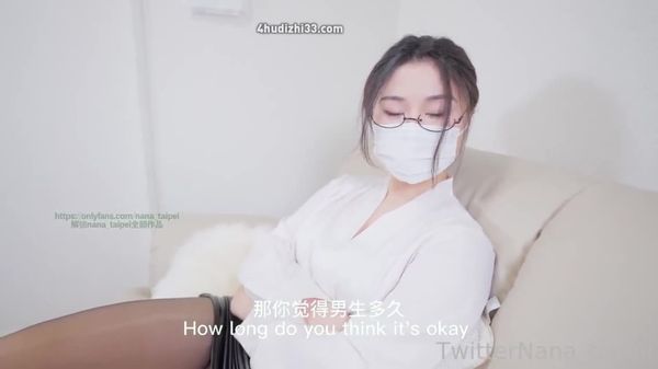 Nana taipei 男同学在家幻想与老师调情自慰,没想到老师真的来家里找他