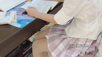 软软兔 书卷气妹子 体香也特别香