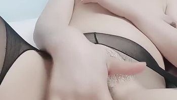  骚少妇！【风骚人妻123】软奶骚女人欲火难耐道具插逼泻火 风骚人妻123 20241109 (2)
