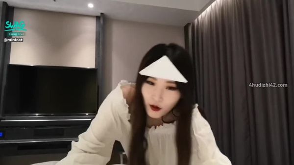 minicat 万圣节特辑之旅馆鬼压床