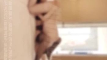 淫荡丝袜妹爱3P