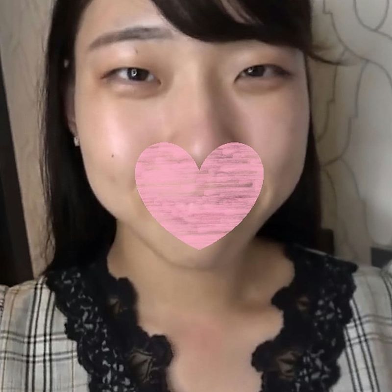 FC2 PPV 4622078 【無・個撮】スタイル抜群な素人地味子ちゃんと中出しセックス【特典で高画質】