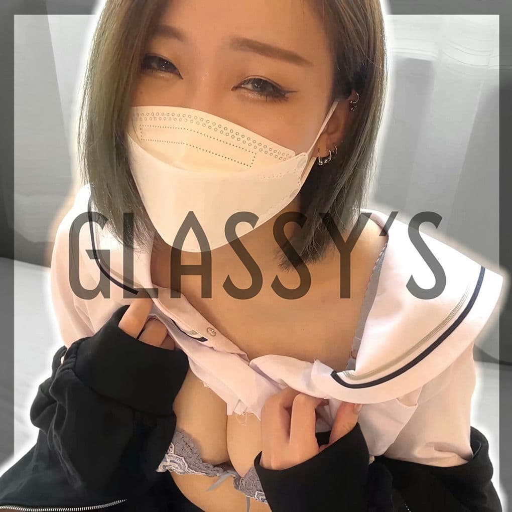 FC2 PPV 4634160 11美人过ぎる18歳の巨乳女性に连続射精│GLASSY'S